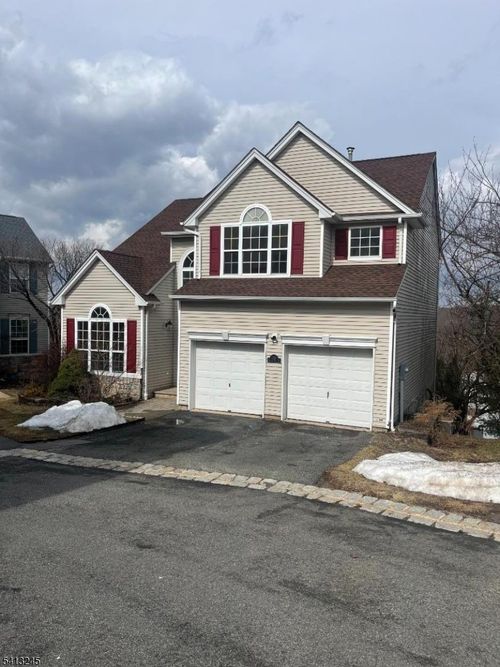 223 Winding Hill Dr, Hackettstown, NJ, 07840-5665 | Card Image