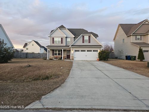 211 Breakwater Dr, Sneads Ferry, NC, 28460-1401 | Card Image