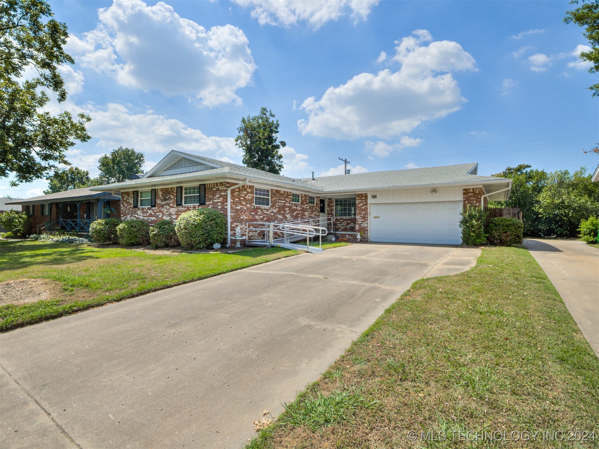 Braden Ave, Tulsa, OK 74114