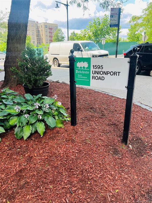 11a-1595 Unionport Road, New York, NY, 10462 | Card Image