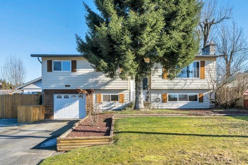 2096 Martens St, Abbotsford, BC, V2T6M6 | Card Image