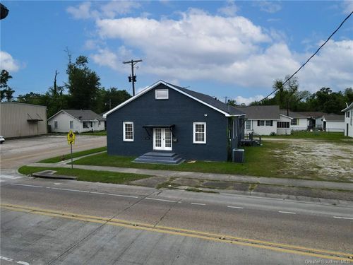 2712 Kirkman St, Lake Charles, LA, 70601-8669 | Card Image