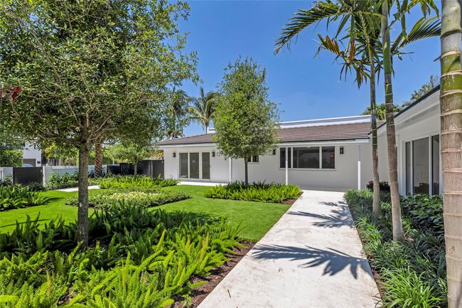 2008 Admirals Way, House other with 3 bedrooms, 3 bathrooms and null parking in Fort Lauderdale FL | Image 16