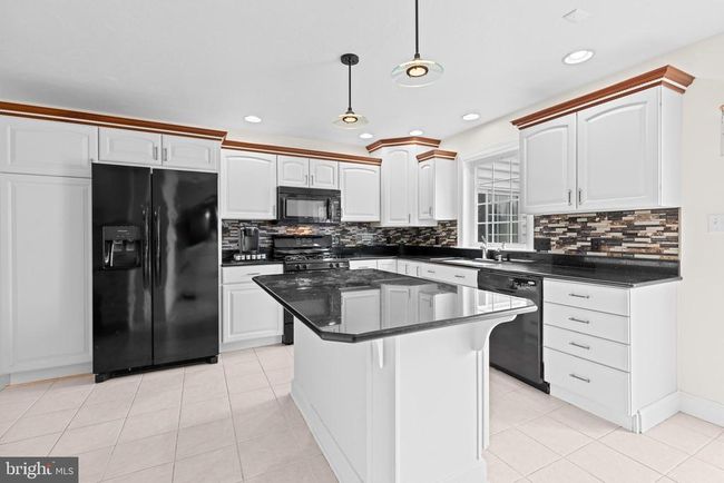 501 Bald Eagle Ct, House other with 7 bedrooms, 6 bathrooms and null parking in Lancaster PA | Image 13