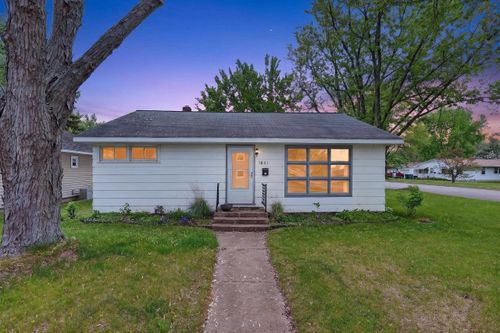 1841 Chestnut St, WISCONSIN RAPIDS, WI, 54494-5144 | Card Image
