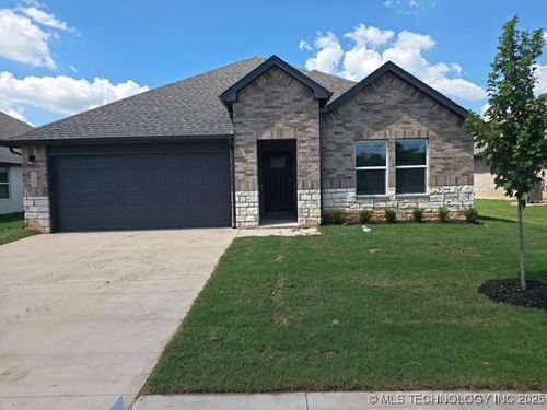 15604 S 75th East Ave, Bixby, OK, 74008-4676 | Card Image