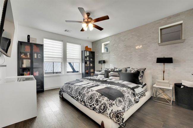 1014 Manacor Ln, House other with 3 bedrooms, 4 bathrooms and null parking in Dallas TX | Image 21