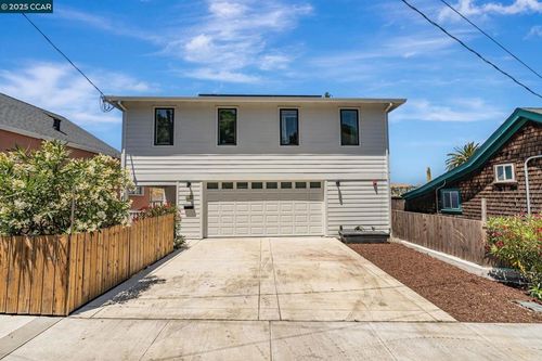 420 Winslow St, Crockett, CA, 94525-1248 | Card Image