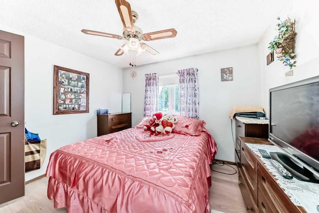 172 Big Hill Cir Se, House other with 3 bedrooms, 3 bathrooms and 2 parking in Airdrie AB | Image 18
