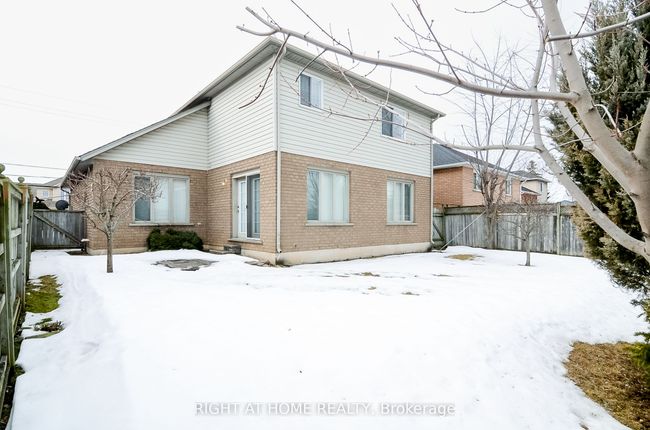 1321 Baseline Rd, House other with 3 bedrooms, 3 bathrooms and 4 parking in Stoney Creek ON | Image 19
