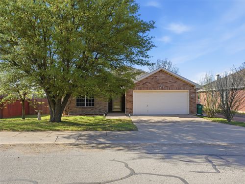 420 Stirling Rd, Rhome, TX, 76078-4451 | Card Image