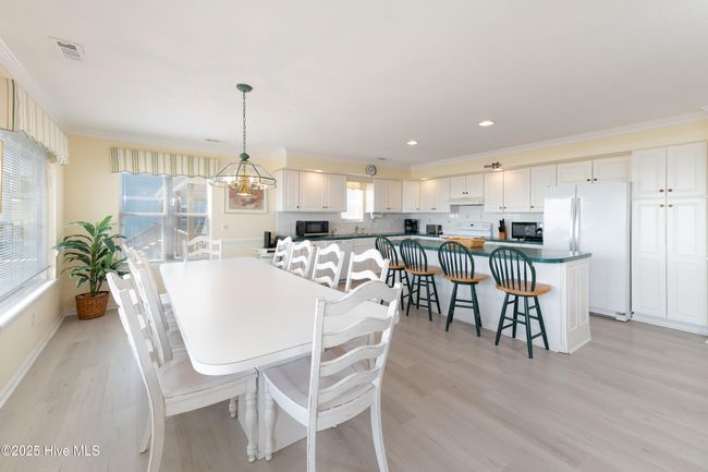 839 Ocean Blvd W, House other with 5 bedrooms, 6 bathrooms and null parking in Holden Beach NC | Image 5