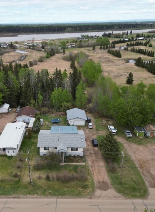 4702 46 Ave, Fort Vermilion, AB, T0H1N0 | Card Image