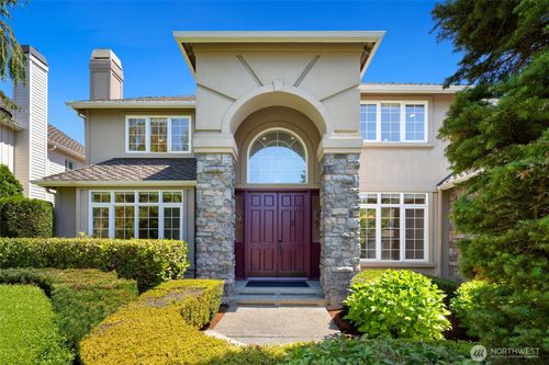 1770 267th Ct Se, Sammamish, WA, 98075-7951 | Card Image