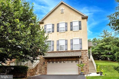 58 Lilly Dr, FEASTERVILLE TREVOSE, PA, 19053-6759 | Card Image