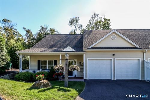215-215 Meadow Brook Road, Oxford, CT, 06478 | Card Image