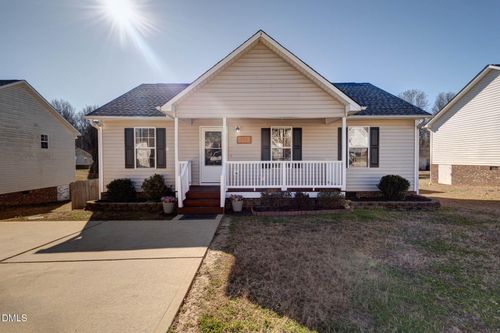 2113 Mckinnon Dr, Clayton, NC, 27520-4602 | Card Image