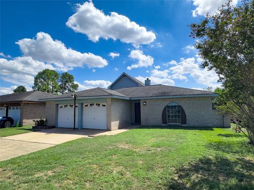 7407 Water Park Ln, Houston, TX, 77086-2614 | Card Image