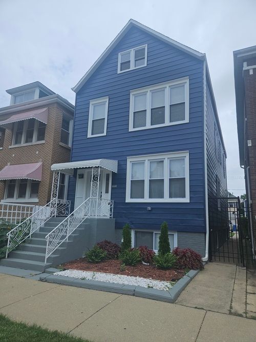 2-4521 S Mozart Street, Chicago, IL, 60632 | Card Image