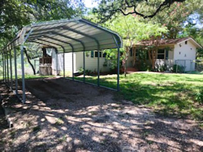 Large, Metal Carport to protect your cars from the sun | Image 14