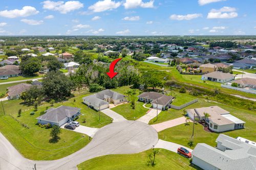 5758 Nw Benbow Ct, Port Saint Lucie, FL, 34986-4110 | Card Image
