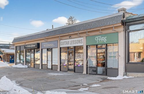 1648 Whitney Ave, Hamden, CT, 06517-1920 | Card Image