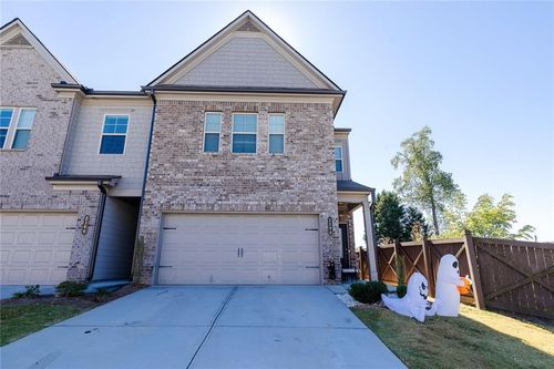 2390 Trelipe Dr, Lawrenceville, GA, 30044-2339 | Card Image