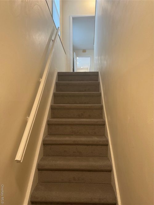 100 Pocantico St, Sleepy Hollow, NY, 10591-2358 | Card Image