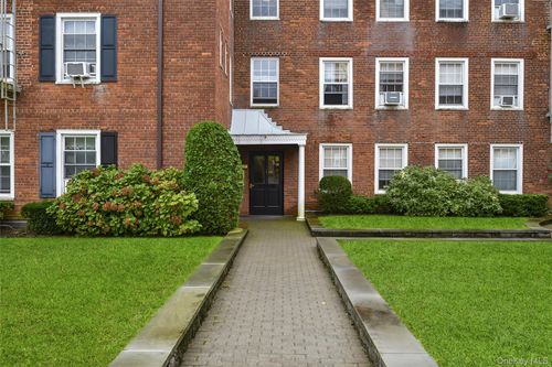 1d-1815 Palmer Ave, Larchmont, NY, 10538-3100 | Card Image