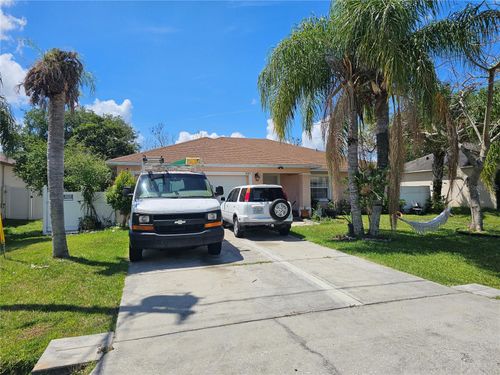 557 Eagle Ct, KISSIMMEE, FL, 34759-4443 | Card Image