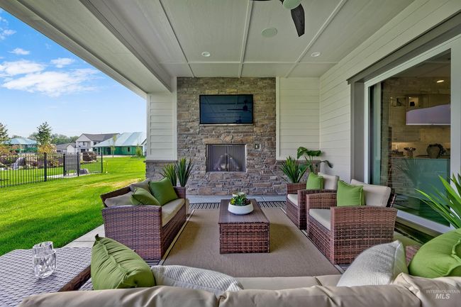 104 S Gresham Way, House other with 3 bedrooms, 4 bathrooms and 4 parking in Eagle ID | Image 37