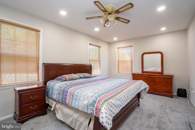 55 Cambridge Way, House other with 4 bedrooms, 3 bathrooms and null parking in West Windsor NJ | Image 33