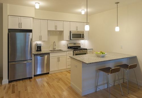 402-603 Concord Ave, Cambridge, MA, 02138-1299 | Card Image