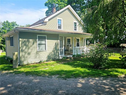 19 Panciera Ln, Bradford, RI, 02808-1766 | Card Image