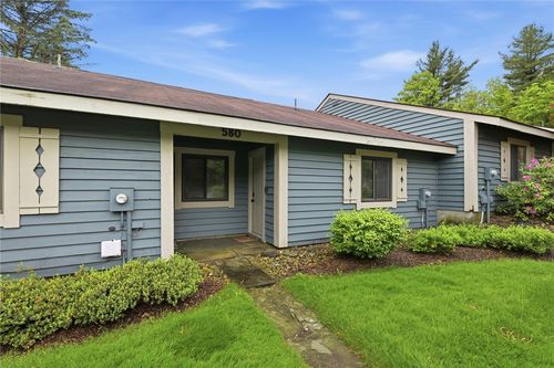 580 Maple Ct, Somerset, PA, 15501 | Card Image