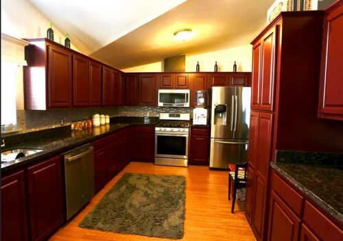 652 S Elmhurst Avenue, Oakland, CA, 94603 | Card Image