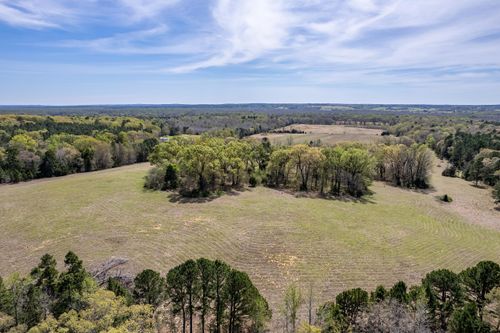 400 County Road 2775, Mineola, TX, 75773-5046 | Card Image