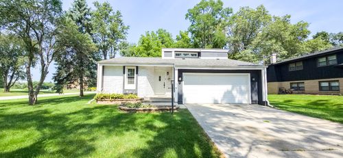 1473 Happy Valley Rd, Crown Point, IN, 46307 | Card Image