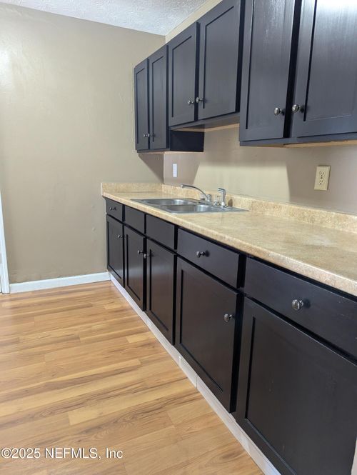 4010 Packard Dr, Jacksonville, FL, 32246-6465 | Card Image