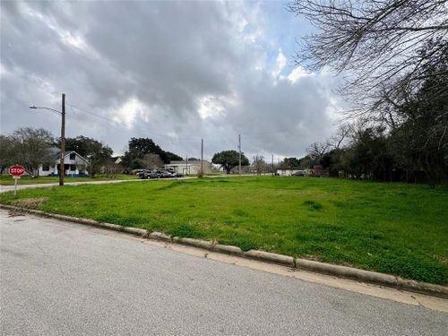 0 6th St, Brookshire, TX, 77423 | Card Image