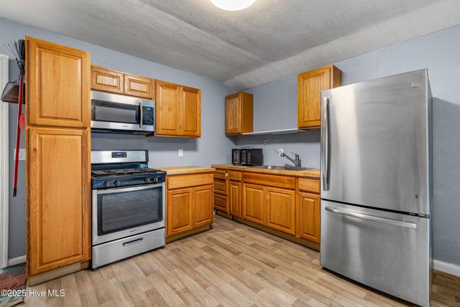 107 Indian Cave Dr, House other with 4 bedrooms, 2 bathrooms and null parking in Richlands NC | Image 51