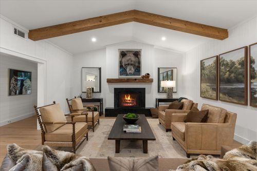 177 Forest Trl, Highlands, NC, 28741-8742 | Card Image