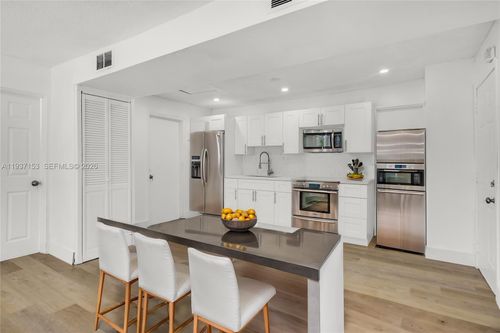 2443 Nw 55th St, Miami, FL, 33142-2955 | Card Image