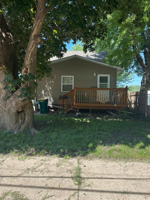 1126 S Newton Ave, Albert Lea, MN, 56007-4541 | Card Image