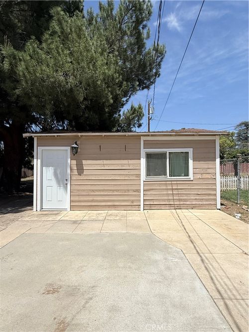 809 E Colton Ave, Redlands, CA, 92374 | Card Image