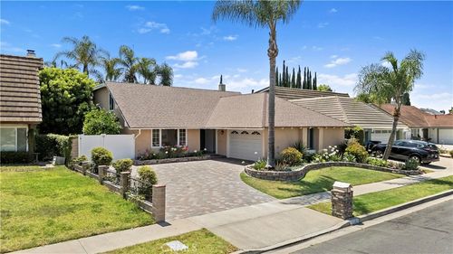 15202 Marne Cir, Irvine, CA, 92604-2925 | Card Image