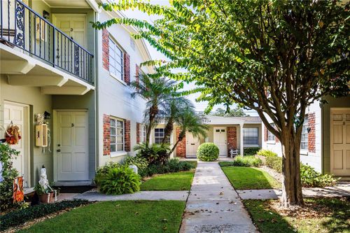 apt-d-3022 Fairway Ln, ORLANDO, FL, 32804-3746 | Card Image