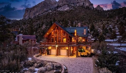 276 Seven Dwarfs Rd, Las Vegas, NV, 89124-9195 | Card Image