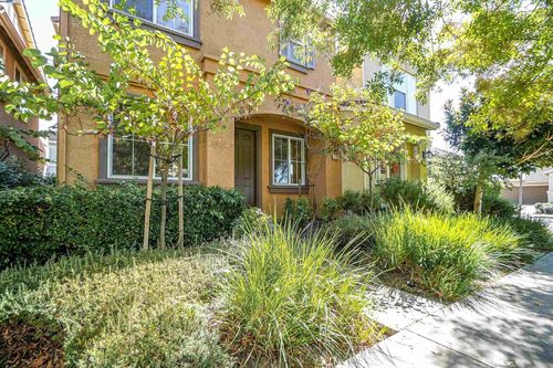 1110 Red Wing Dr, Hayward, CA, 94541-6224 | Card Image