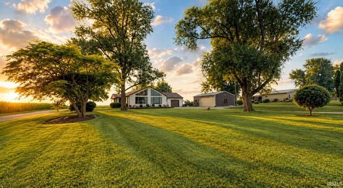 9021 S 200 E Road, Columbia City, IN, 46725 | Card Image